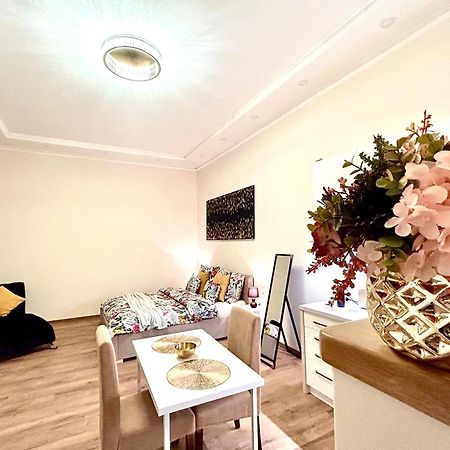 Apartman Gold Budapeszt Zewnętrze zdjęcie